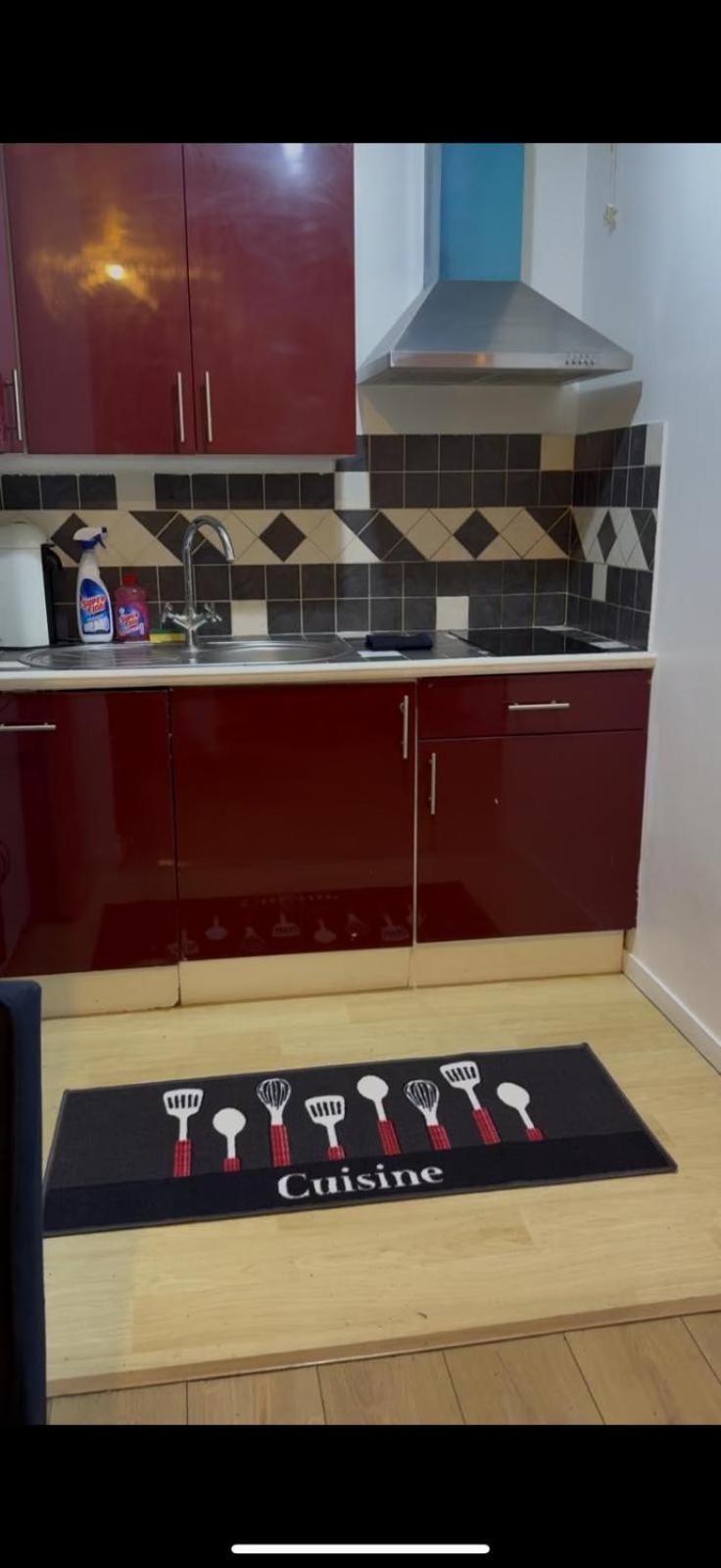 Appartements Sully Mantes-la-Jolie Eksteriør bilde